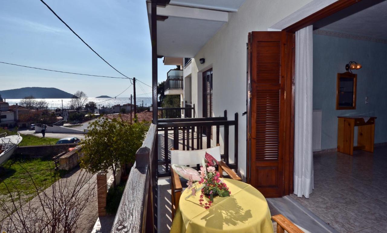 Aris Junior Studios Neo Klima Skopelos Exterior foto
