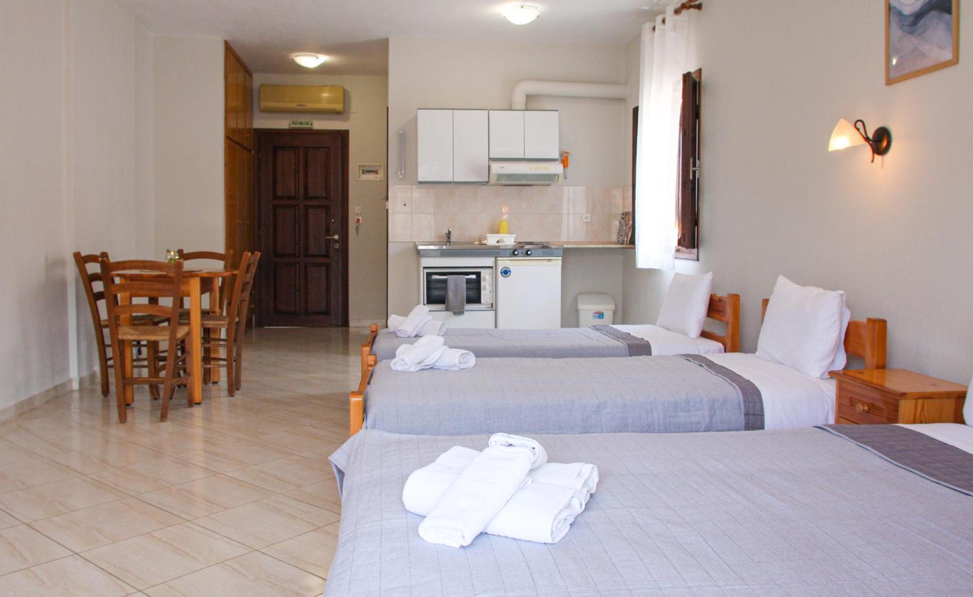 Aris Junior Studios Neo Klima Skopelos Exterior foto